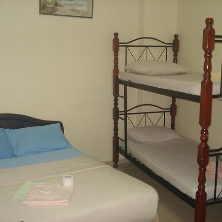 Casavilla Travellers Lodge Kuala Lumpur Bilik gambar
